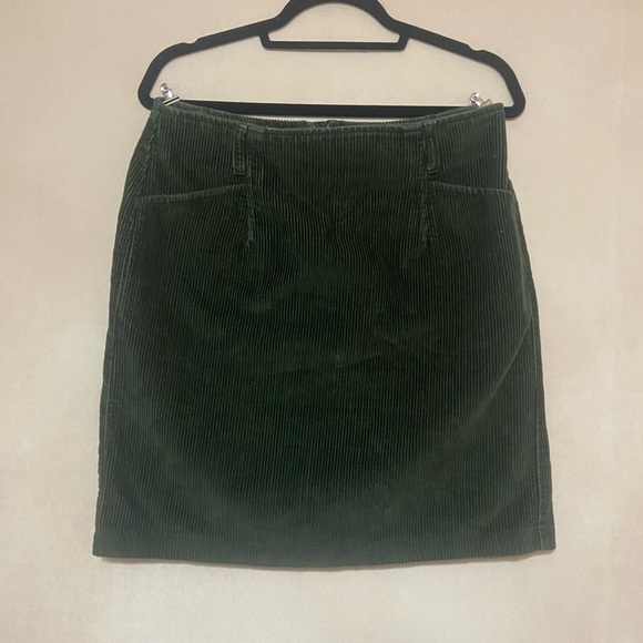 Eddie Bauer EUC hunter green corduroy pocket mini skirt size 12 vintage - Picture 2 of 6